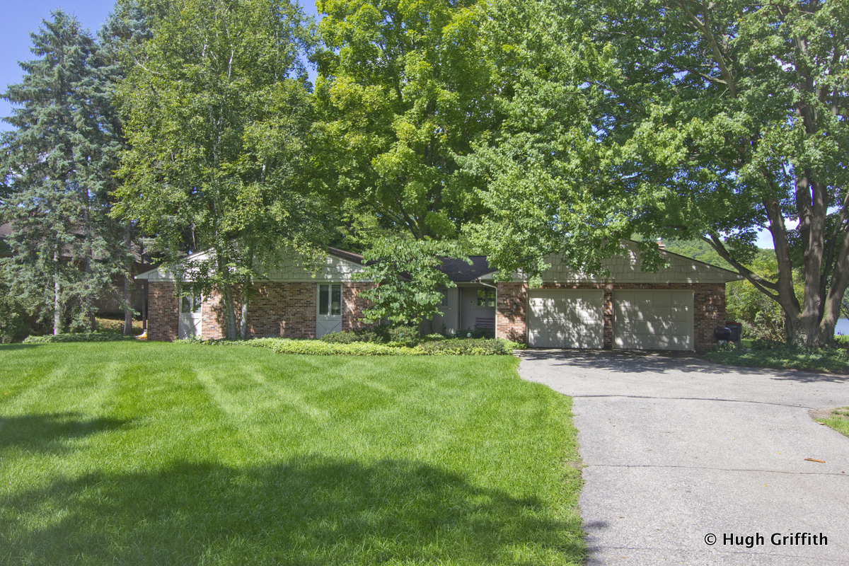 For Sale, 1003 Thornapple River Dr.